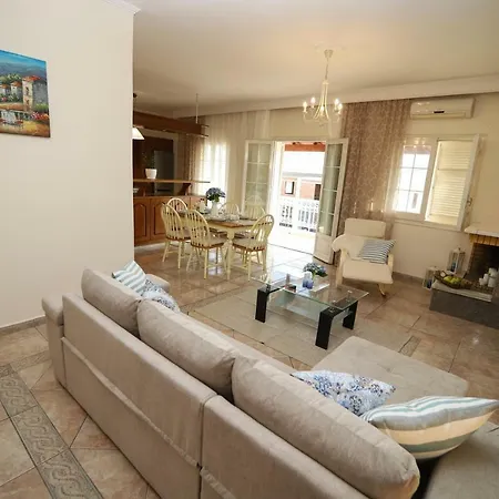 Philoxenia Family Apartment *